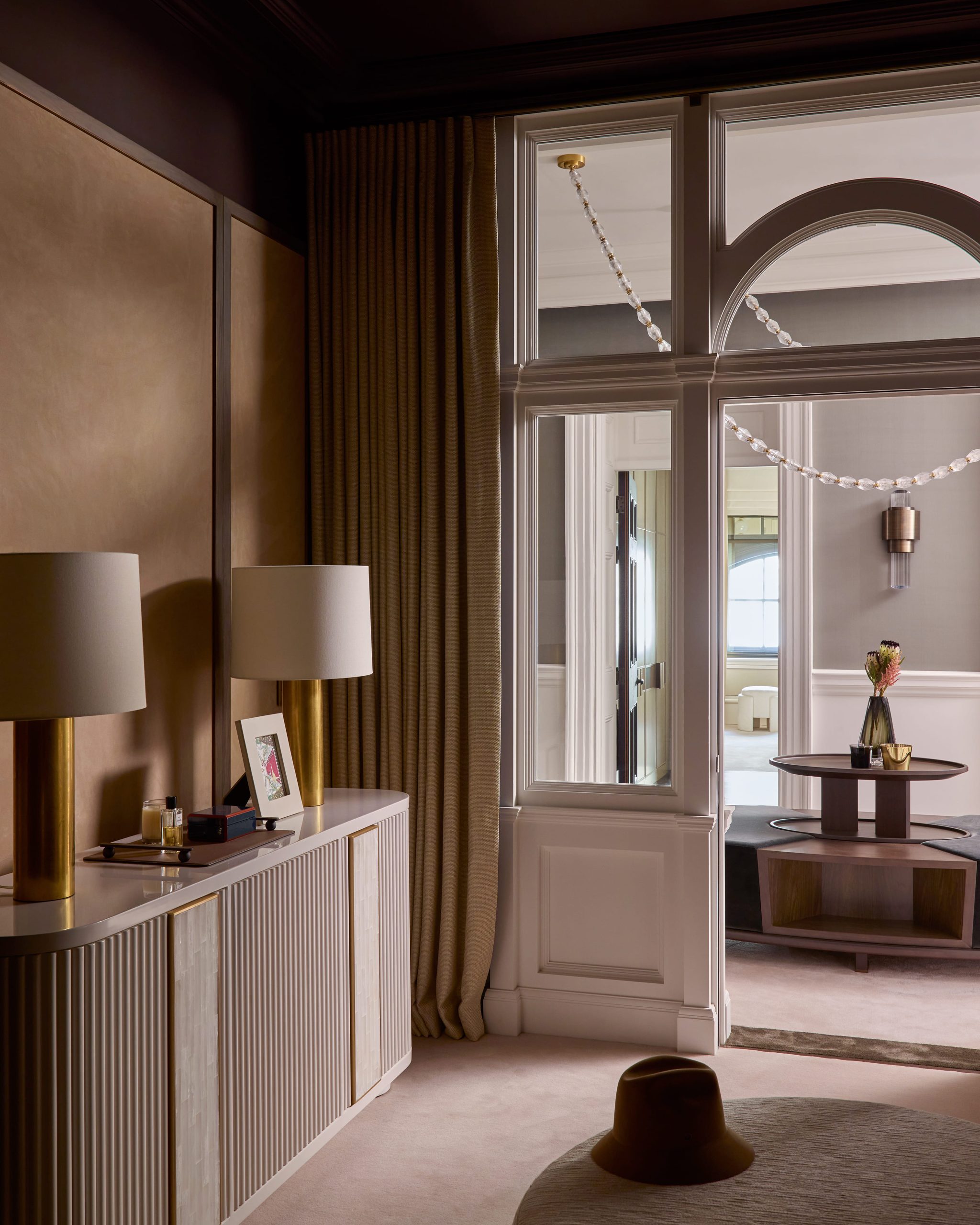 Valeria Senkina London apartment