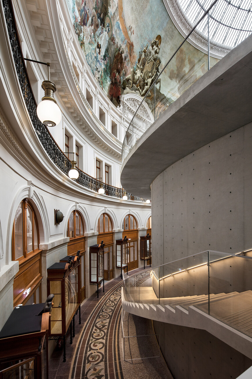 trung tu cong trinh kien truc Bourse De Commerce Tadao Ando