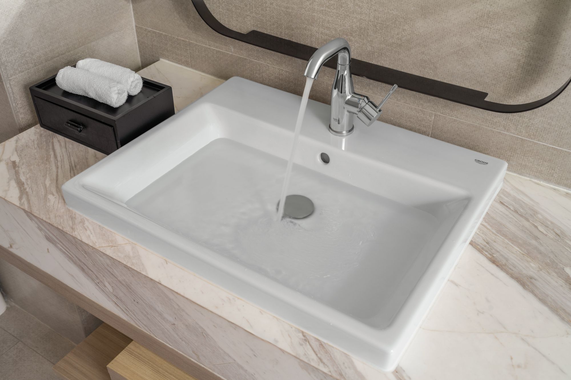 lavabo noi that thiet bi phong tam grohe eurocube