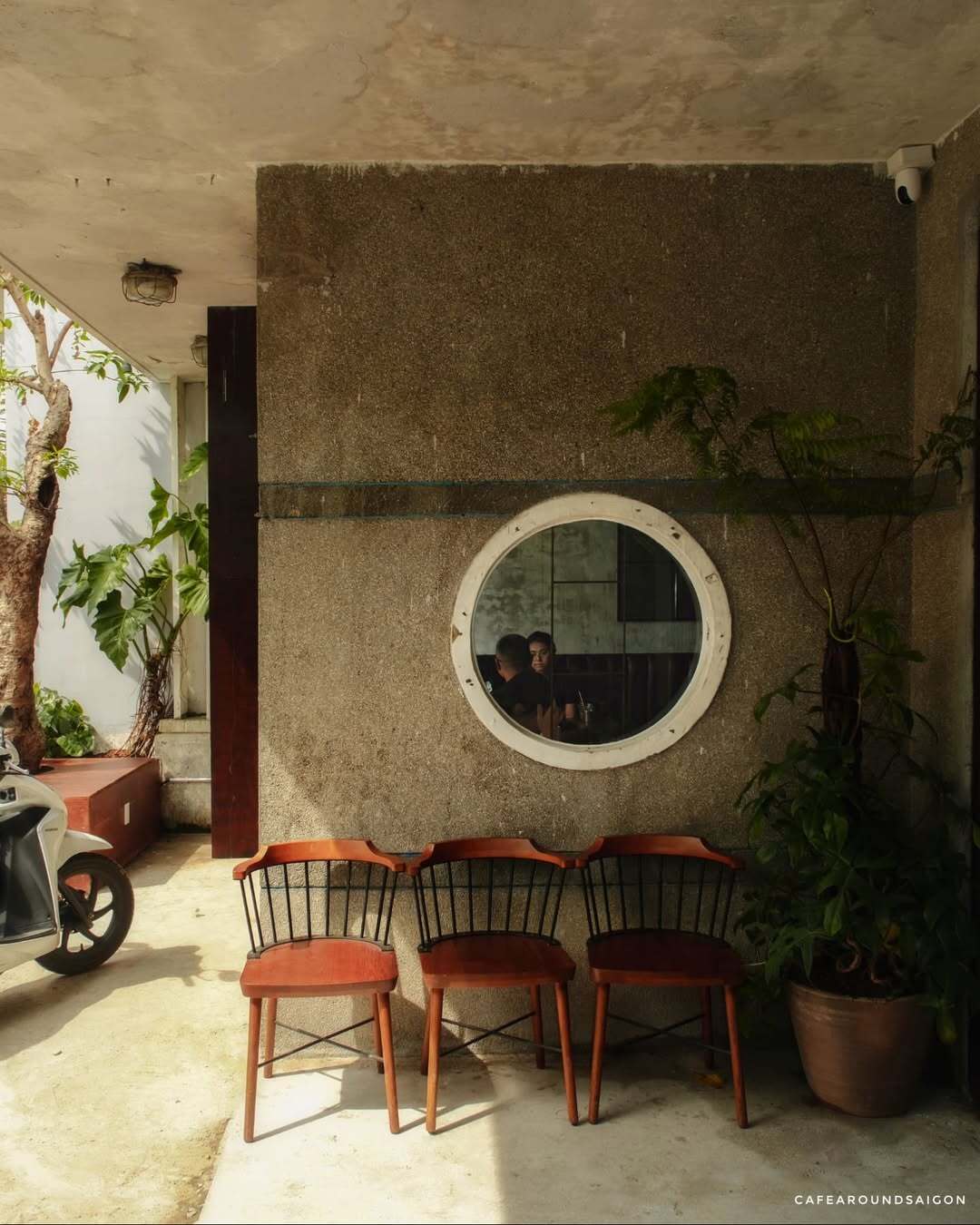 quan cafe modernist Keng coffee