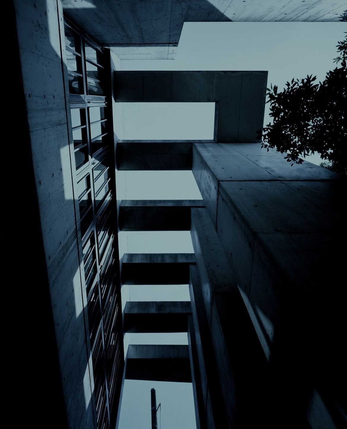 nha yohji yamamoto kien truc brutalism