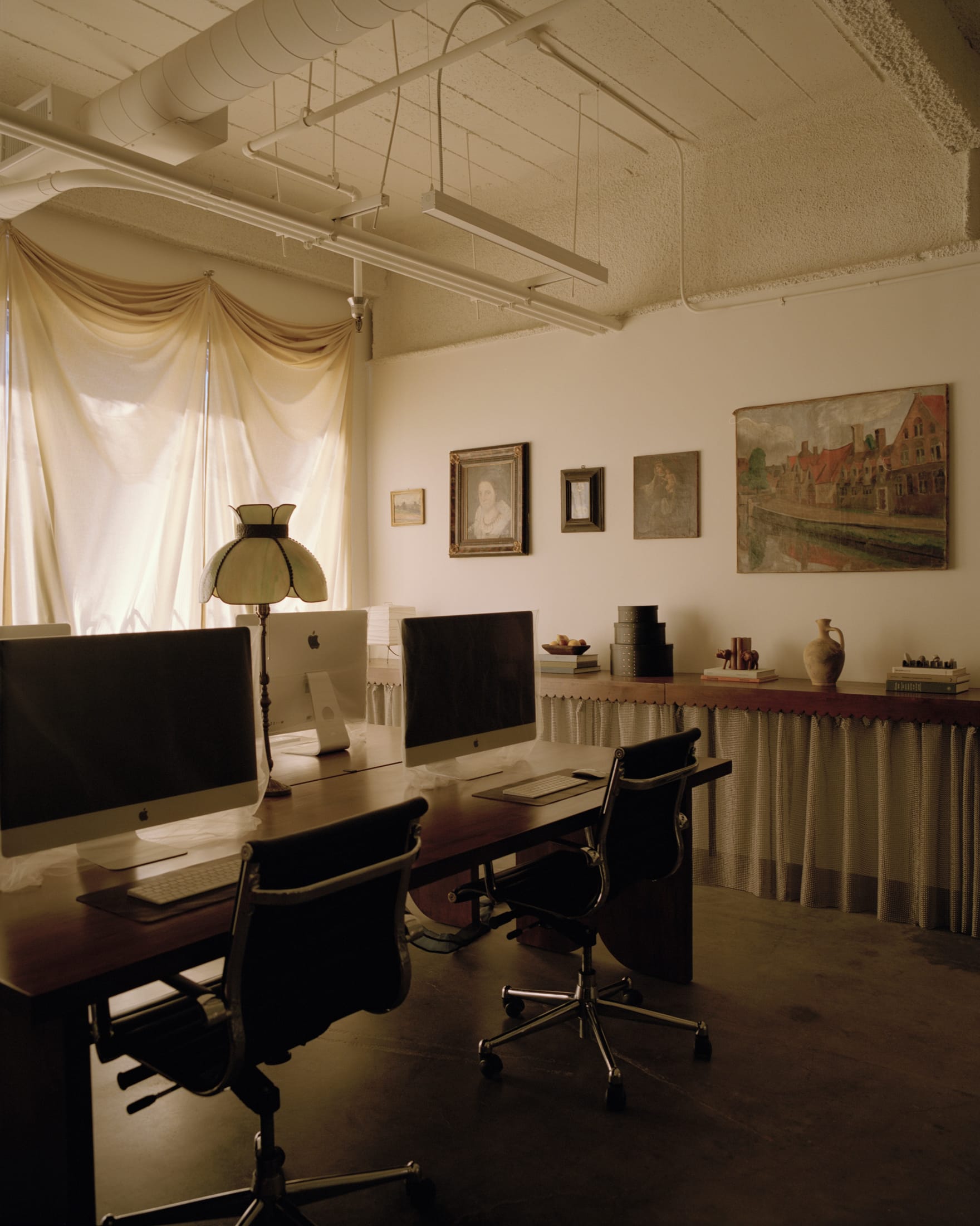 Mouthwash Studio Chinatown Los Angeles phong lam viec Aunt Noam Saragosti Juhee Park