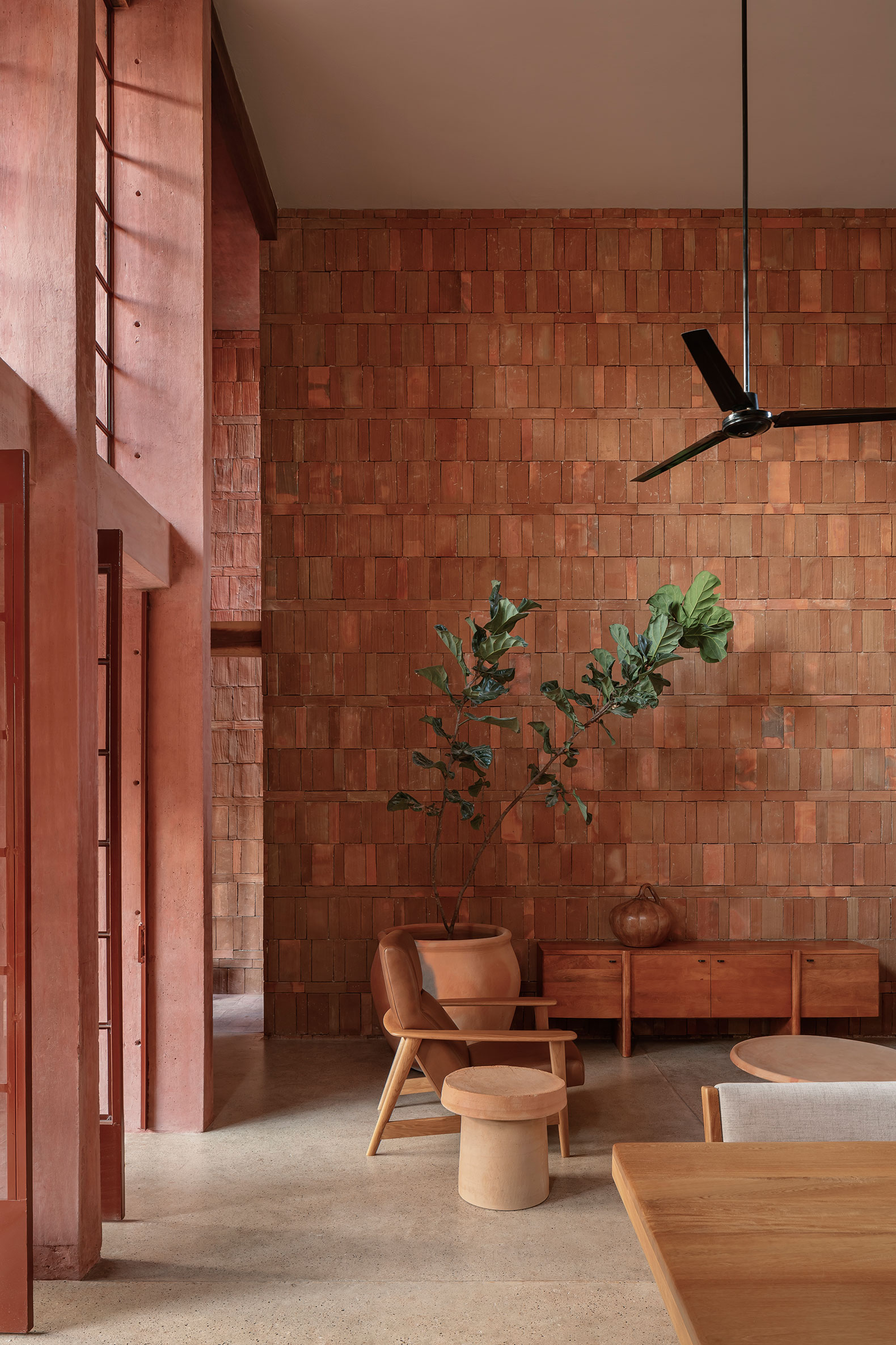 ngoi nha Red House Casa Roja Ángel García Estudio Bahías de Huatulco Oaxaca Mexico