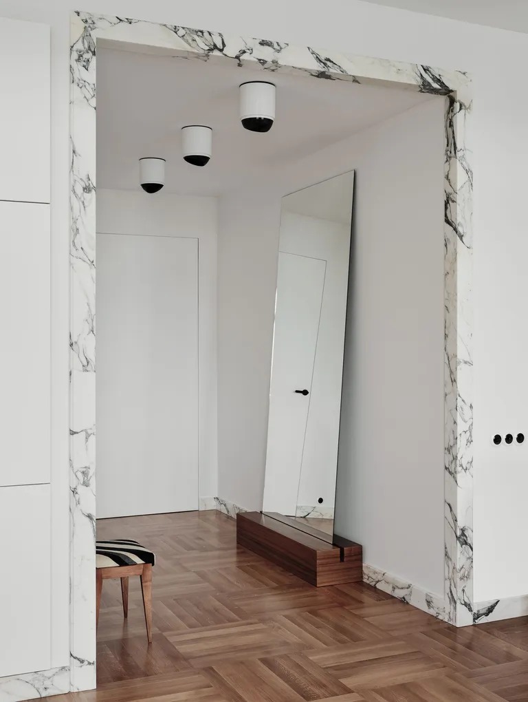 khung cua trang tri door frame decorating idea