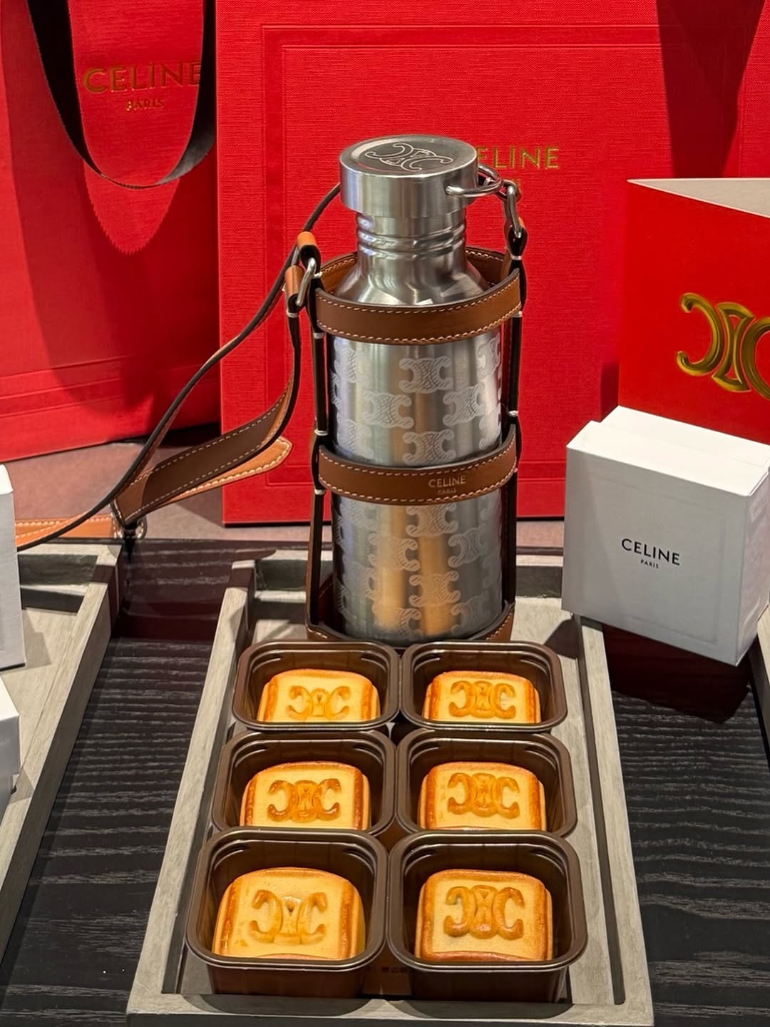 celine hop banh trung thu mooncake box 2025