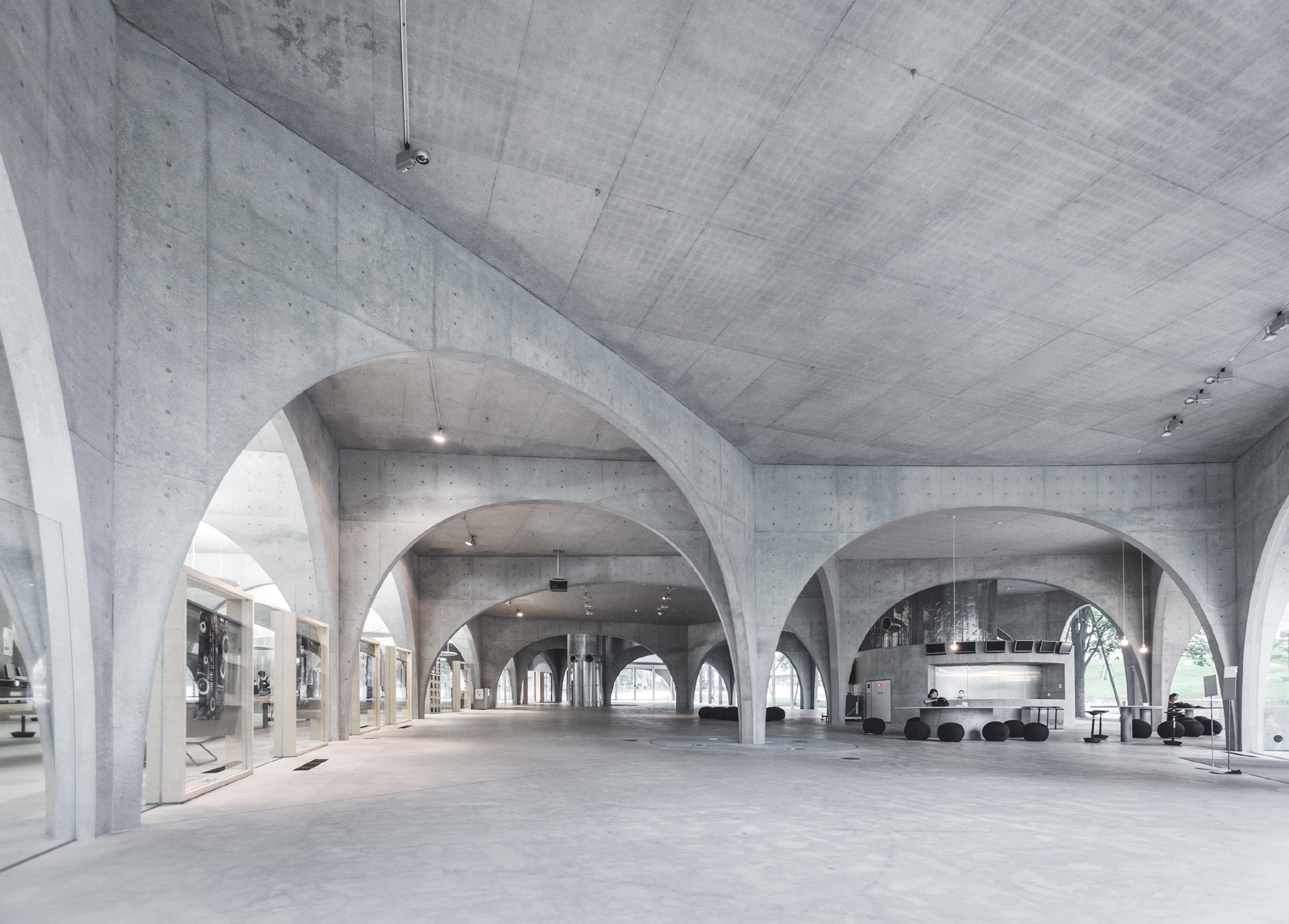 kien truc Tama Art University Library Japan