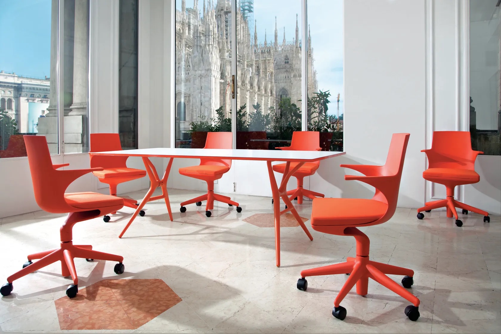 ban gap noi that thong minh ANZIO La Redoute Les Ingénieux TIMMY Mara ARGO ARCHITETTURA Fornasetti HACK Vitra UNA Sitia Spoon Kartell