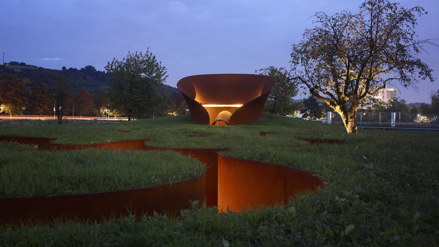 Khushnu Panthaki Hoof Sönke Hoof Conference Pavilion