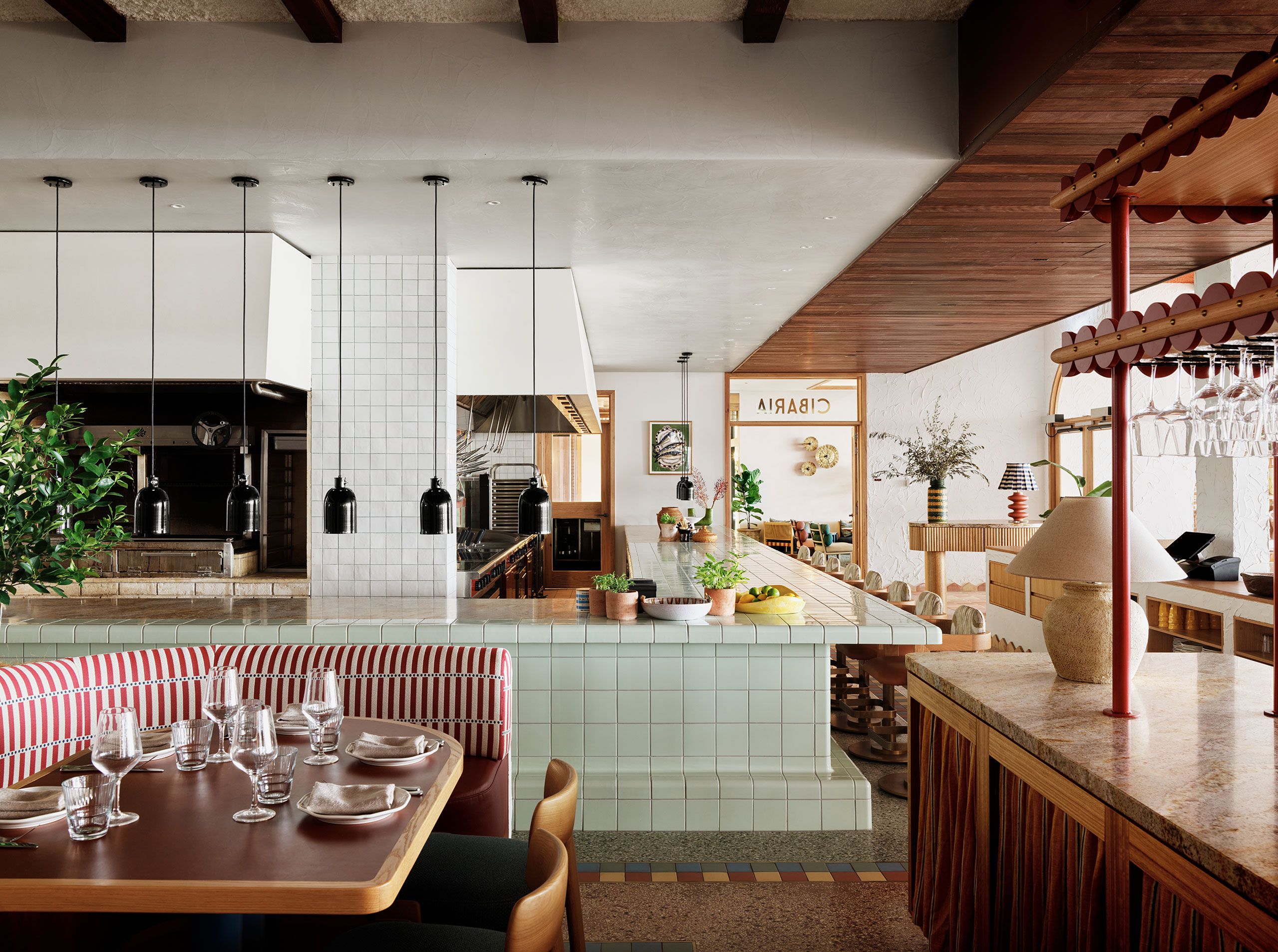 nha hang y cibaria am thuc van hoa du lich noi that nha bep