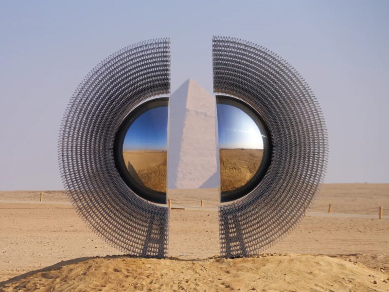 Triển lãm Forever Is Now 2025: Suy tưởng về sự vĩnh hằng