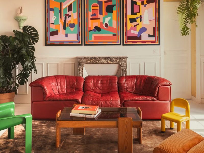 Tổ ấm Saint-Ouen: Phòng thí nghiệm sắc màu trong lòng khu chợ cổ