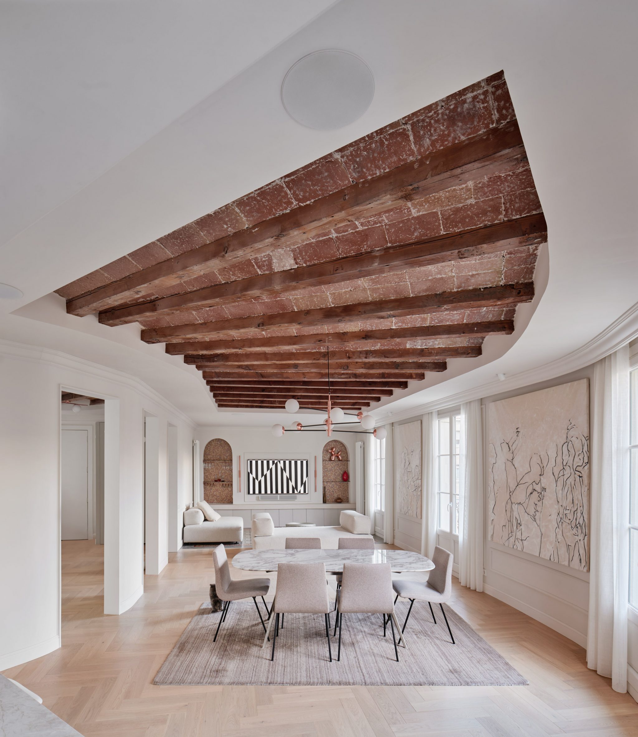 can ho barcelona cai tao ap mai noi that phong khach eventail