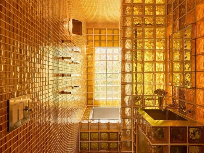 Gam màu hổ phách: Khi ánh hoàng hôn lưu dấu trong không gian