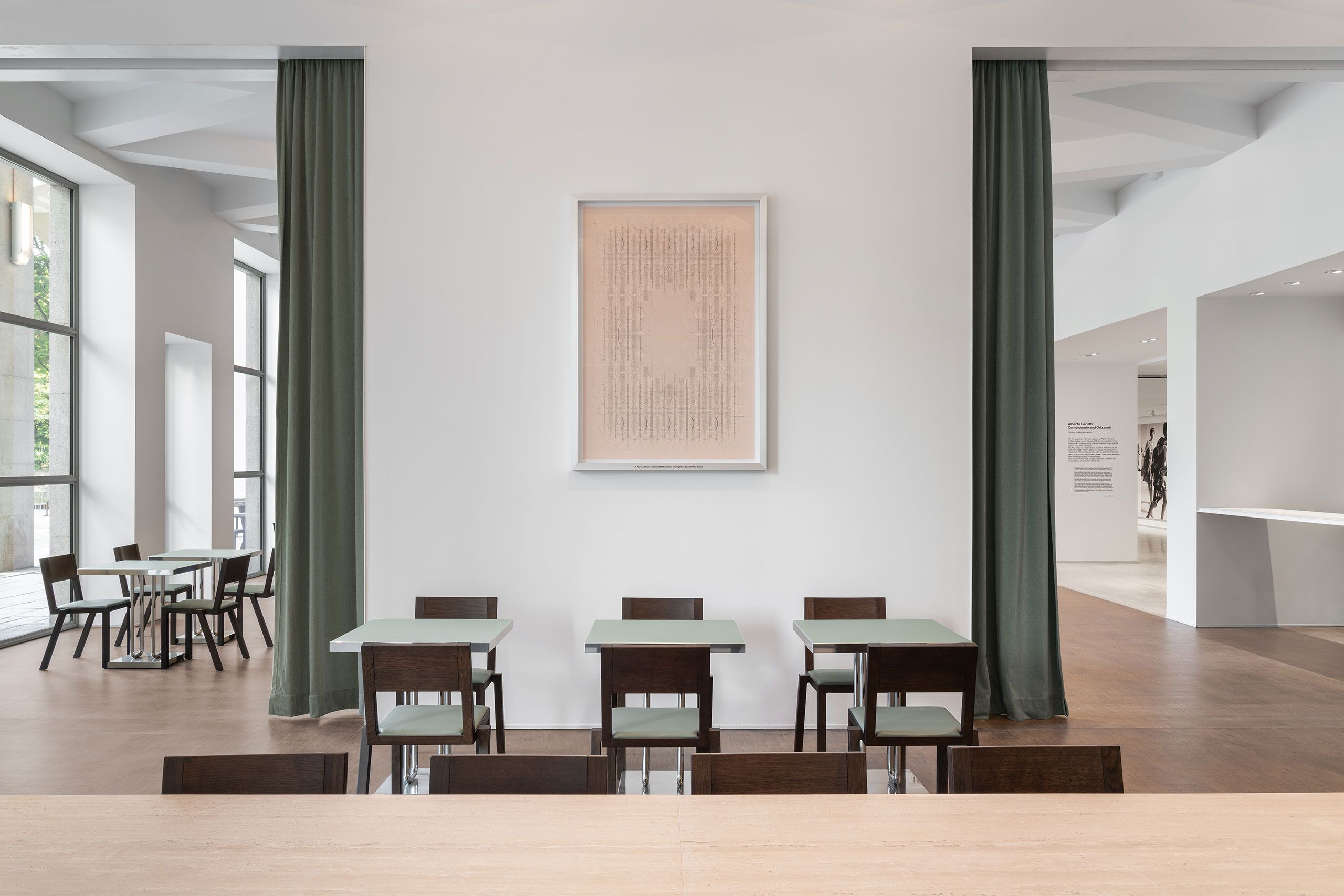 khong gian duong dai nghe thuat triennale milano Piano Parco nha hang 