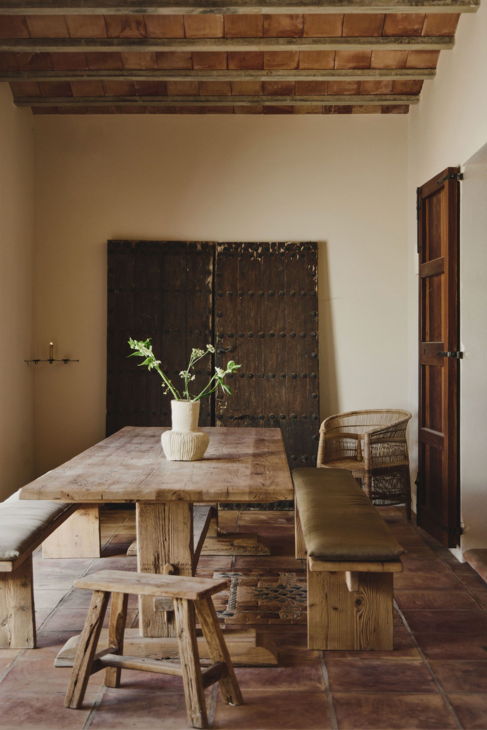 do noi that ban go moc mac toi gian Villa Golondrina