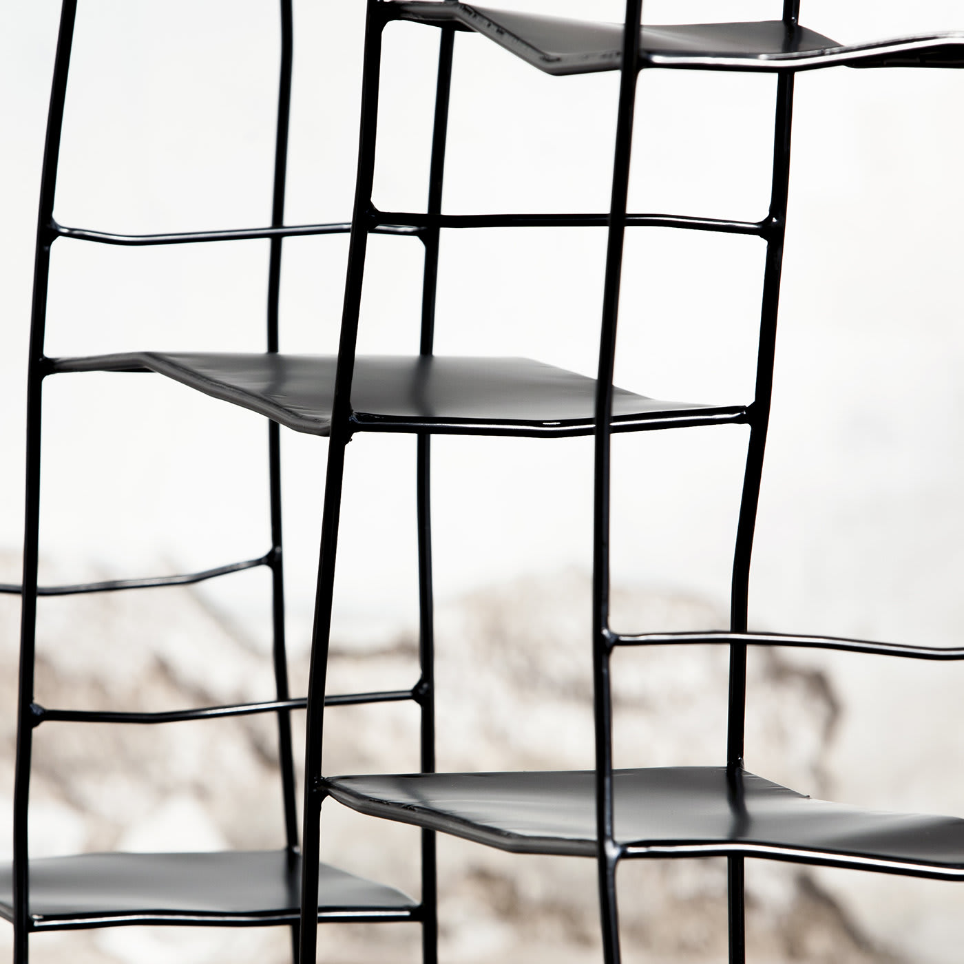 S Bookshelf Tommaso Garavini do noi that dieu khac