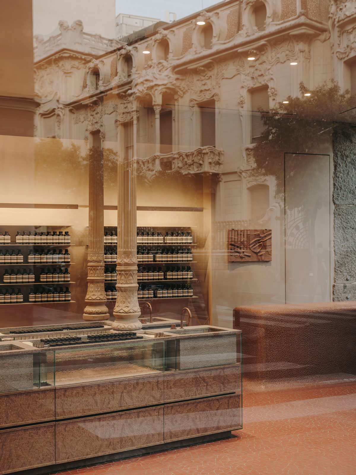 Noi that Aesop Las Salesas 1 cua hang my pham