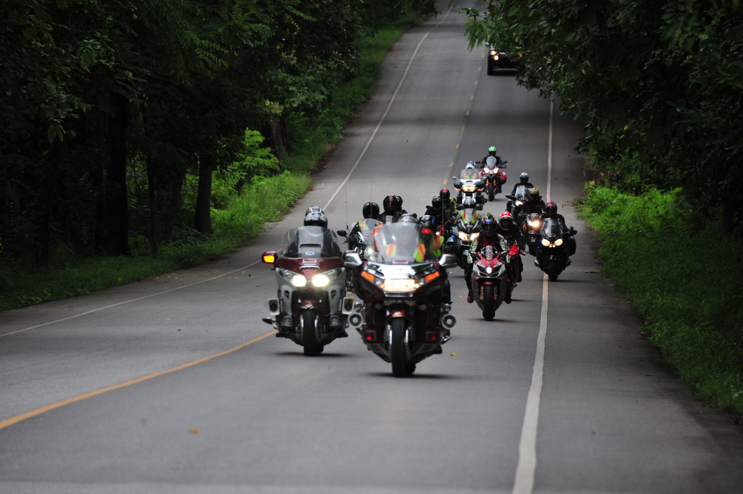 Xe may phan khoi lon 1