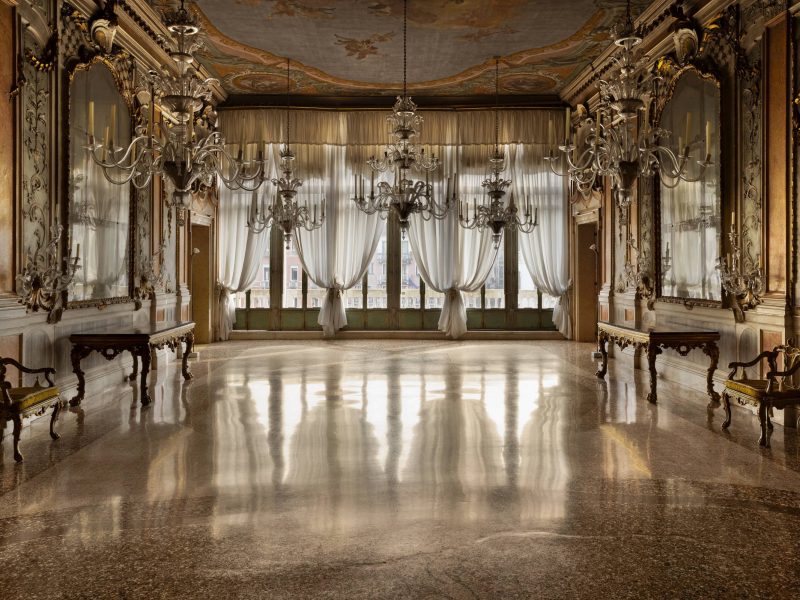 Dries Van Noten Foundation: Sân khấu của sáng tạo trên nền di sản