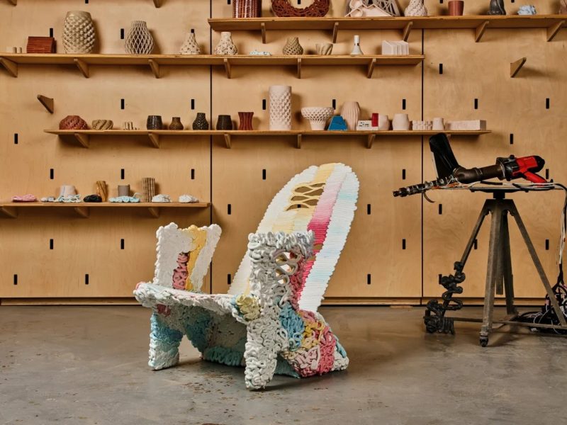 Vòng đời mới cho vật liệu cũ