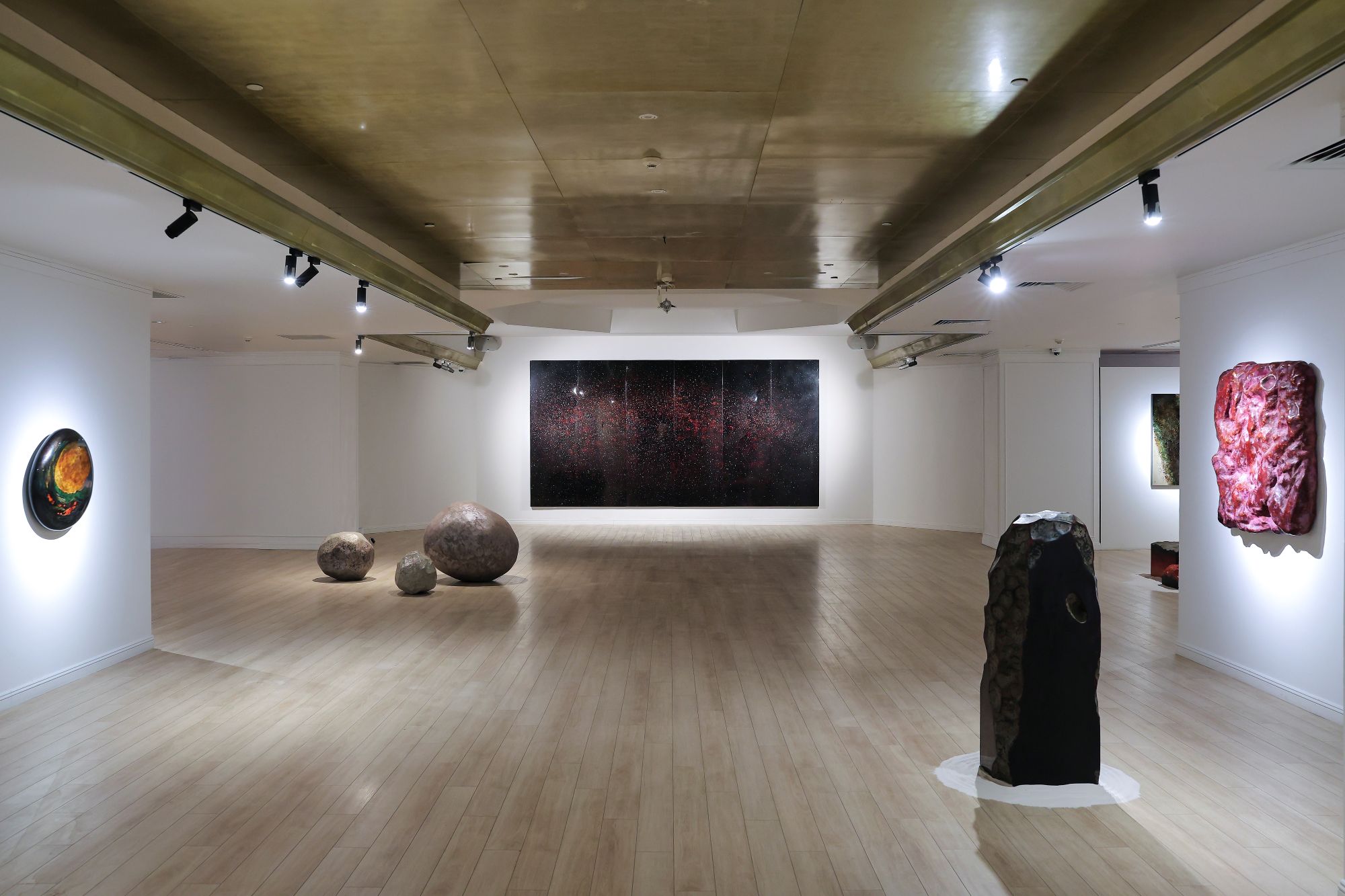 nguyen xuan luc trien lam son mai duoi lop thoi gian