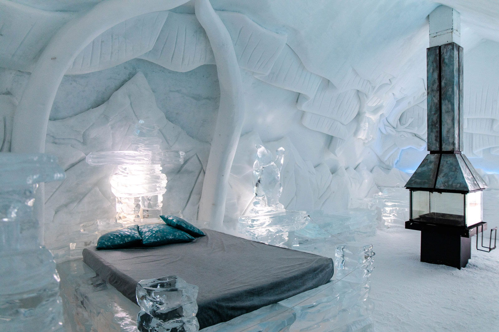 Hotel de Glace canada khach san suite