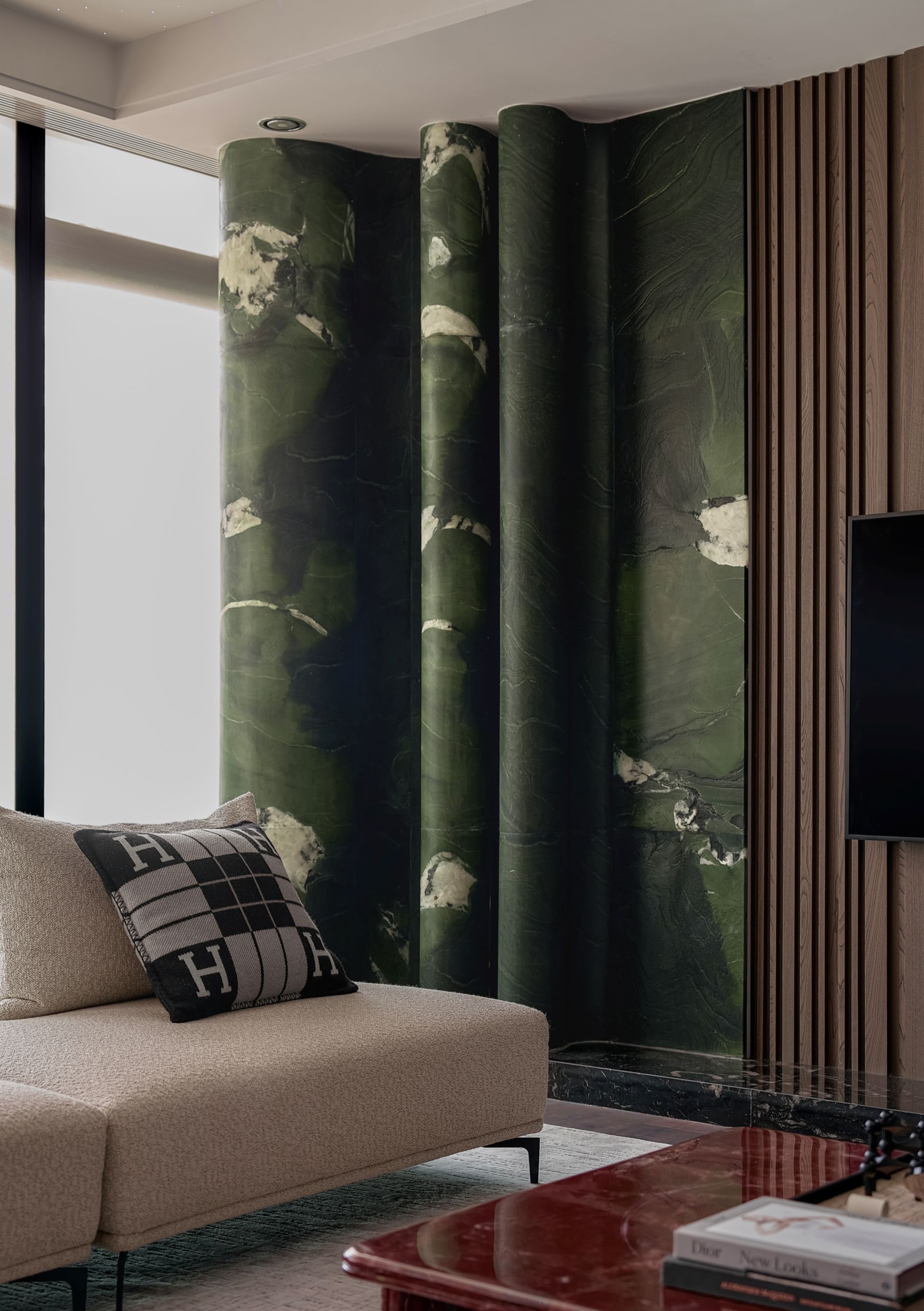 sendesign feliz penthouse phong khach da cam thach