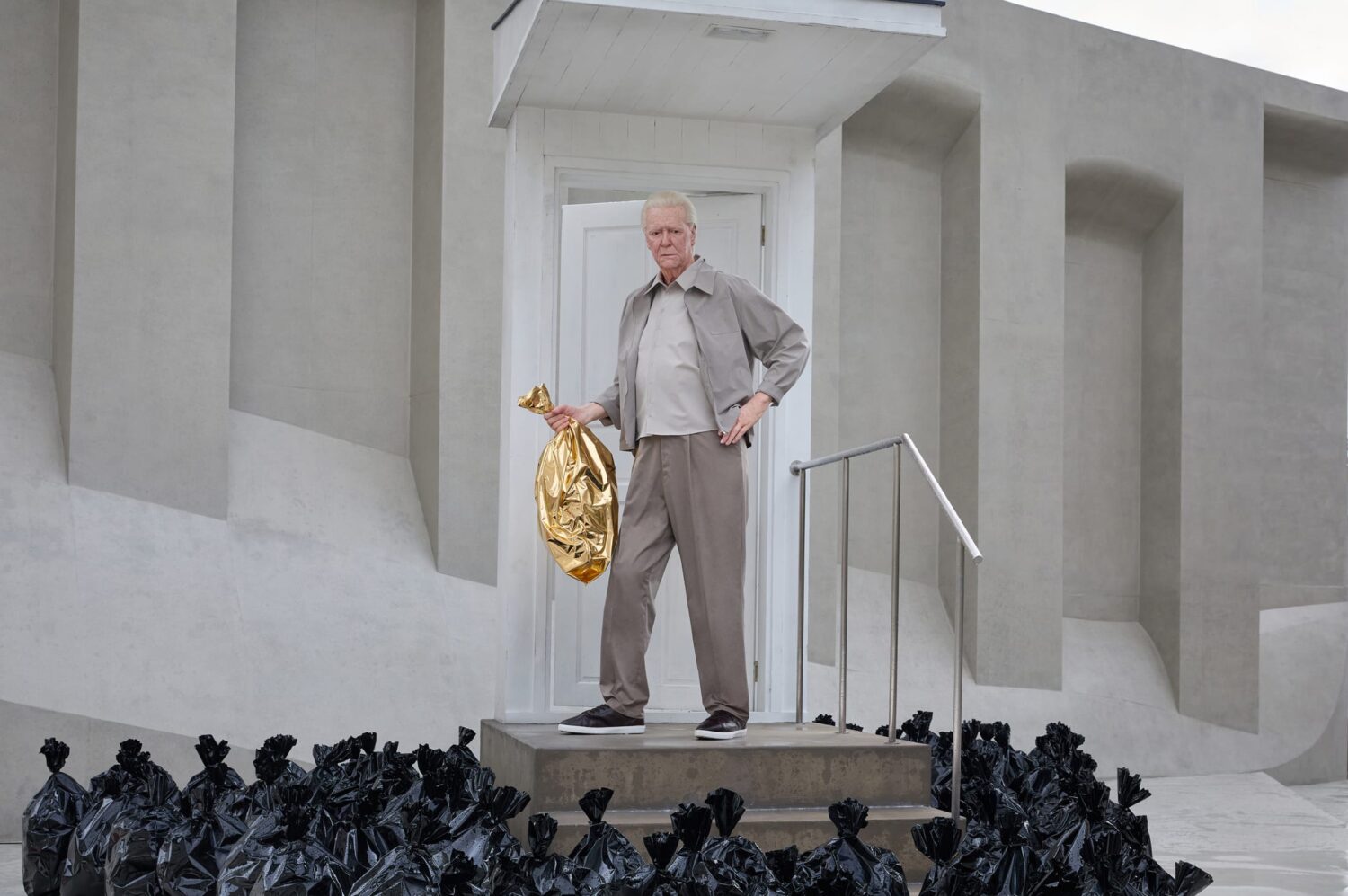 More Is More Max Siedentopf sap dat nghe thuat duong dai nowhere haus