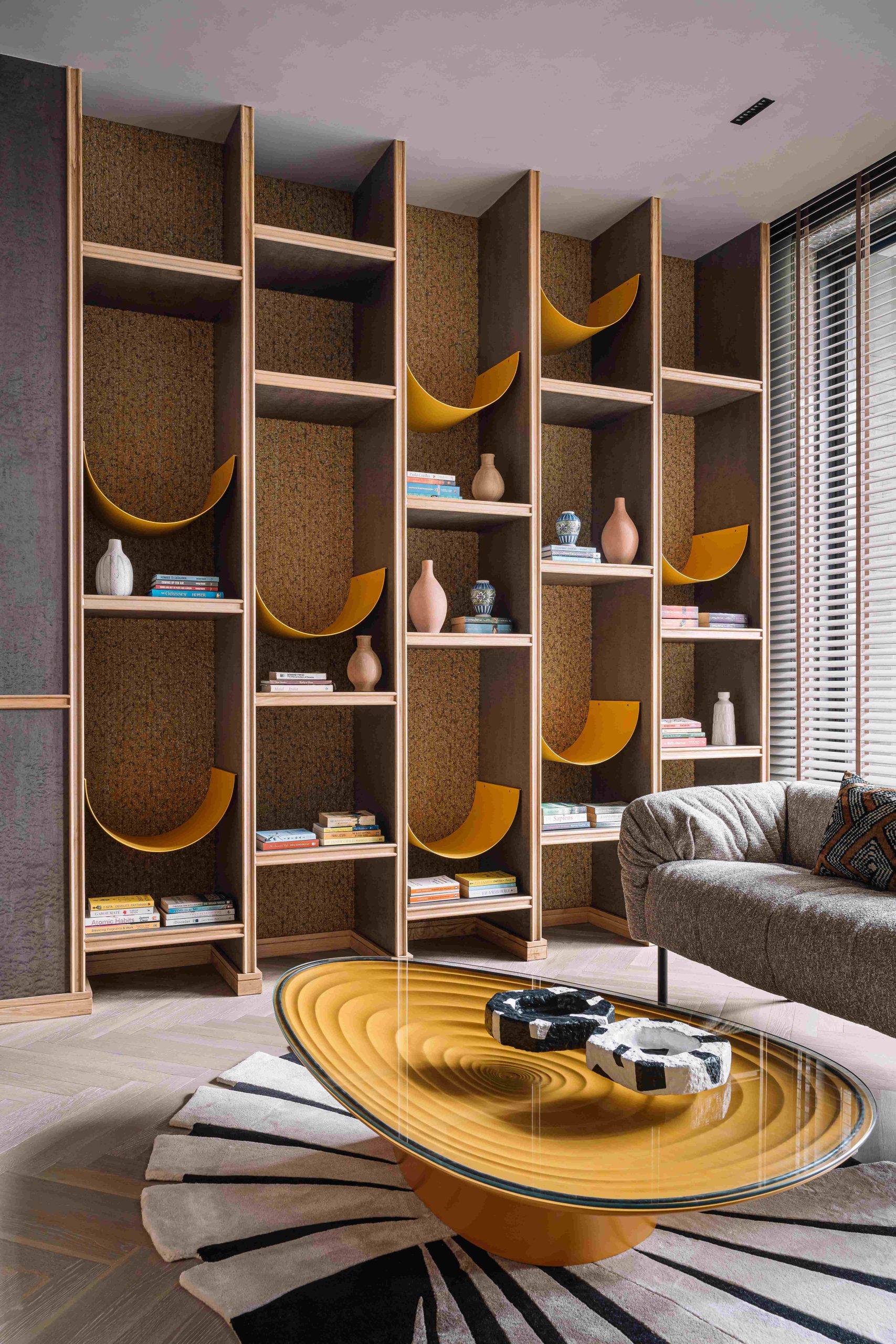 Kolkata InGrained Pooja Bihani studio Spaces & Design phong doc sach noi that go