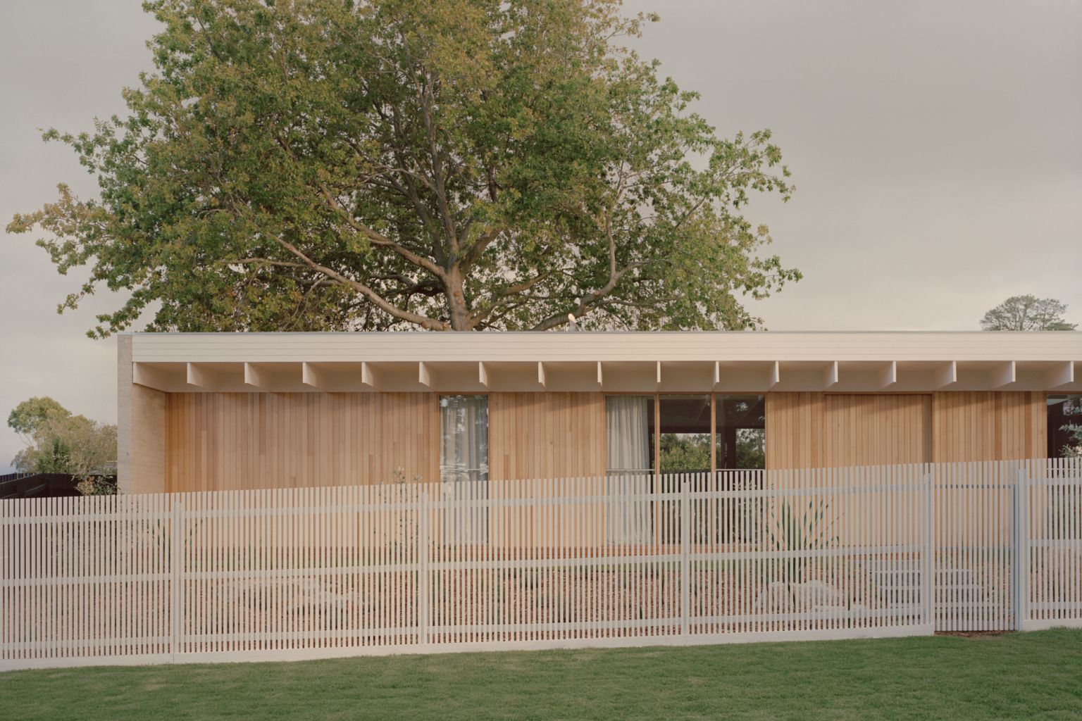 hang rao ramp doc Mount Martha II House australia Victoria Merrett Architects