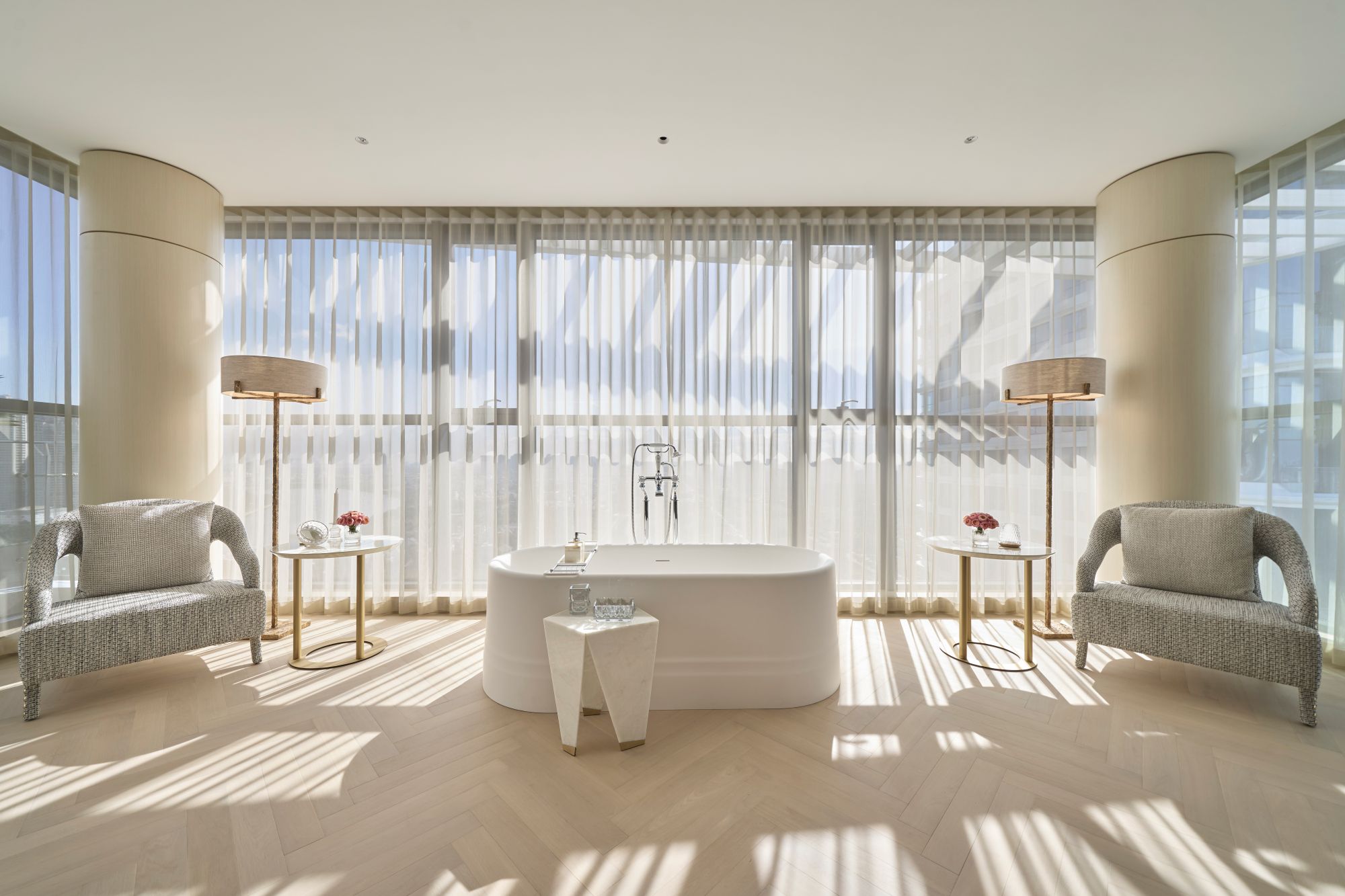 zeit penthouse quach thai cong noi that xa xi phong tam