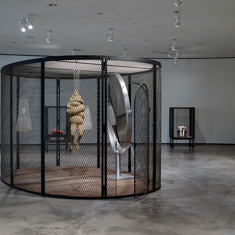 chan dung Louise Bourgeois hoc tro Fernand Léger tac gia maman