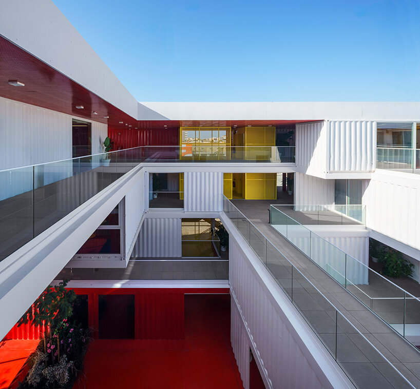 Incubazul Base Area Carquero Arquitectura Zona Franca de Cádiz