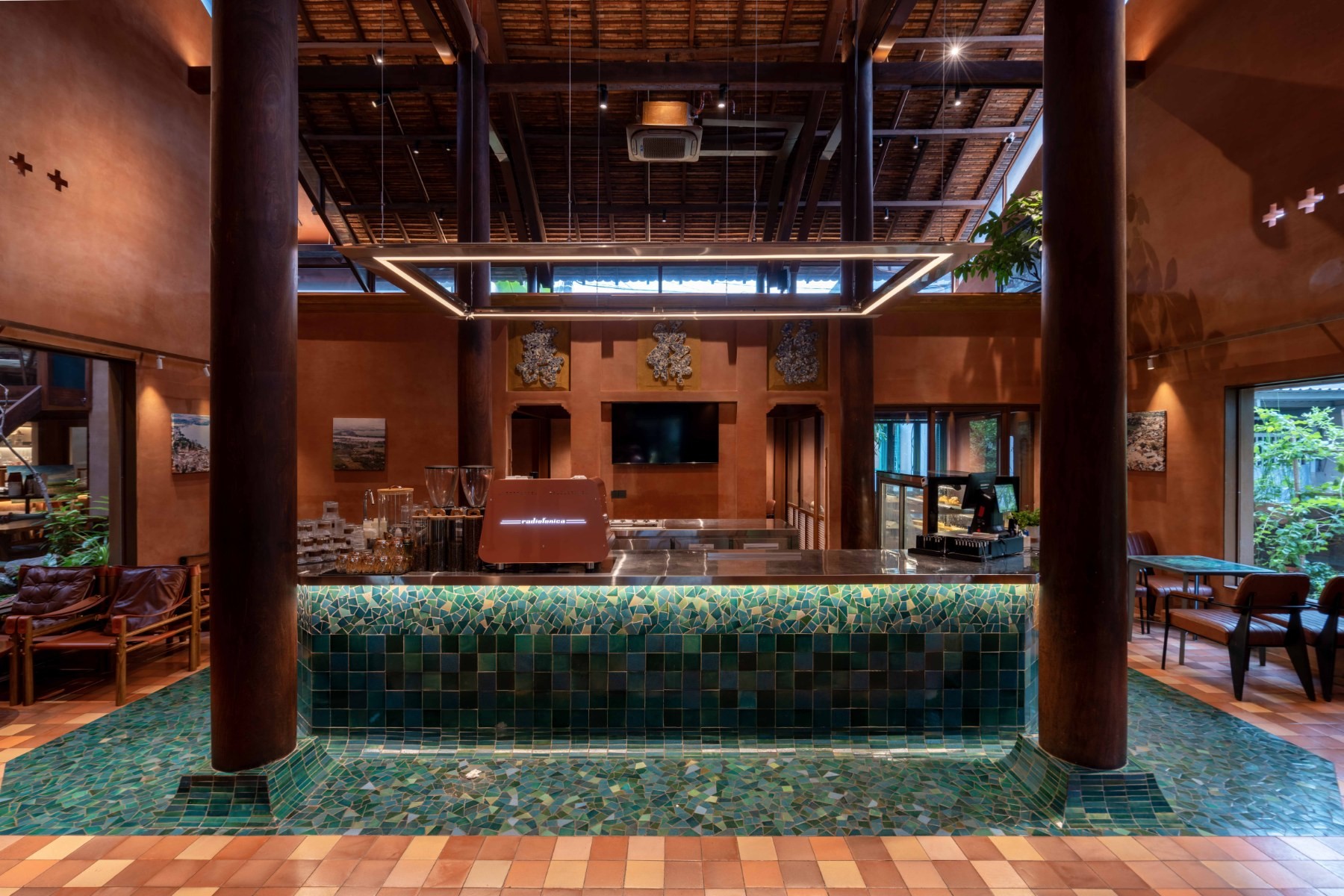 Khong gian San Ga Cafe Dining 1 trai nghiem