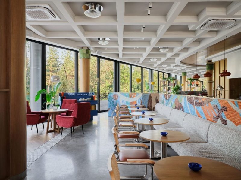 Aqqu Central Café: Phục hồi kí ức đô thị