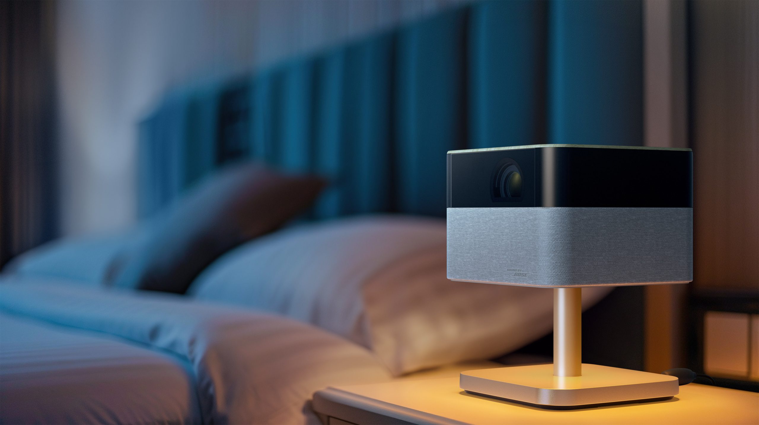 Epson Lifestudio may chieu noi that phong ngu den ban