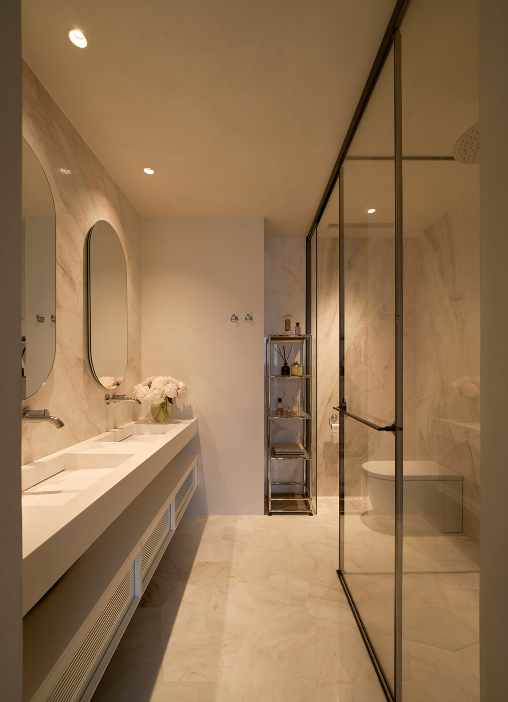 Can ho less is more_6 noi that phong tam da cam thach