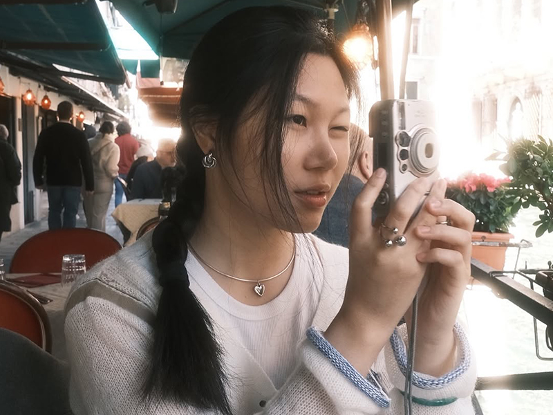 Style Book - Nhà thiết kế Chloe Bống