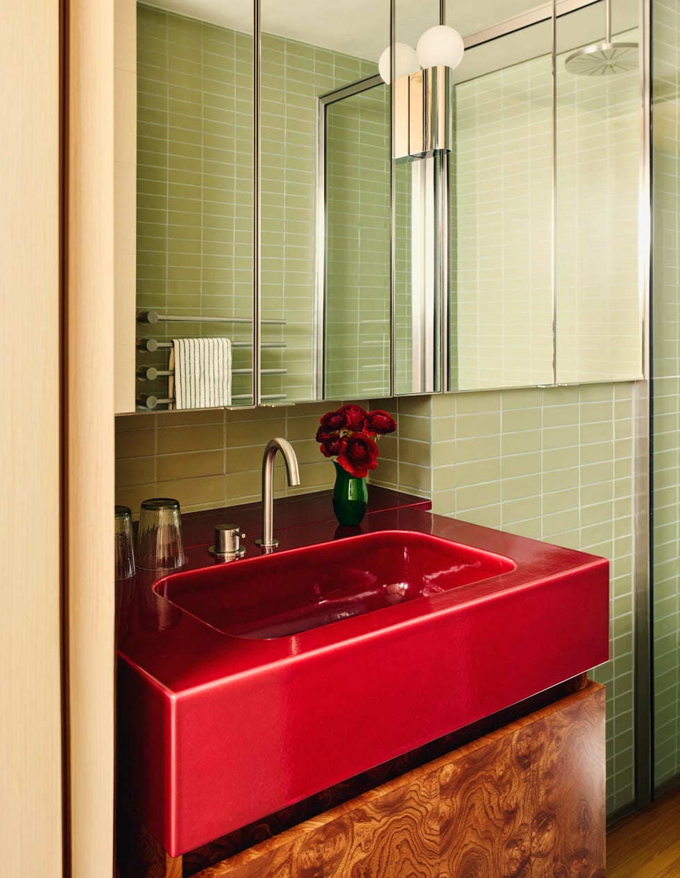 ntk nu nha rieng nha o Sophie Ashby Alessandra Branca Roelfien Vos Stephanie Barba Mendoza Melina Romano Ines Muzzio Rosa Benedit Iram Sultan Dagmar Stepanova