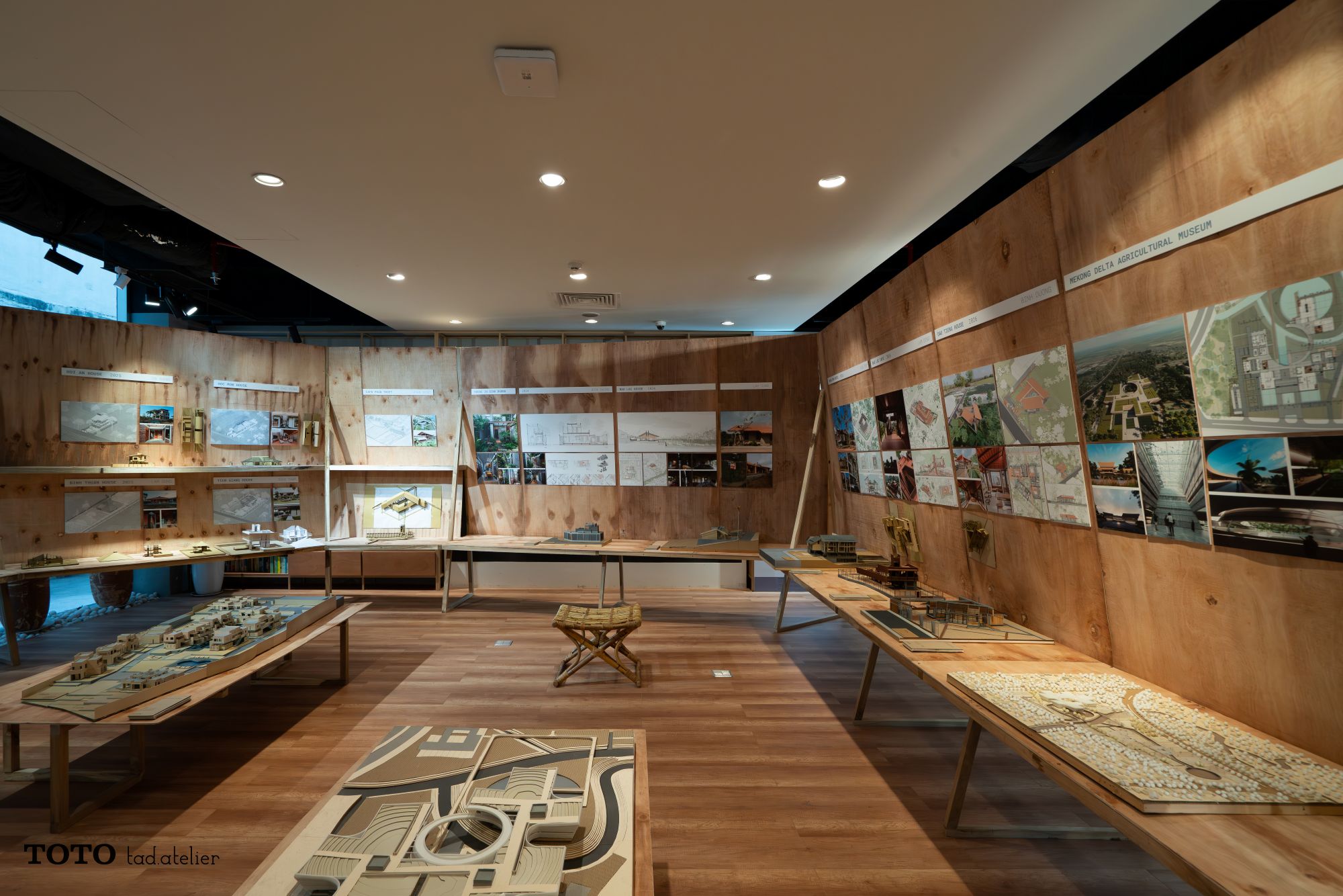 tad.atelier trien lam kien truc architecture in flow toto