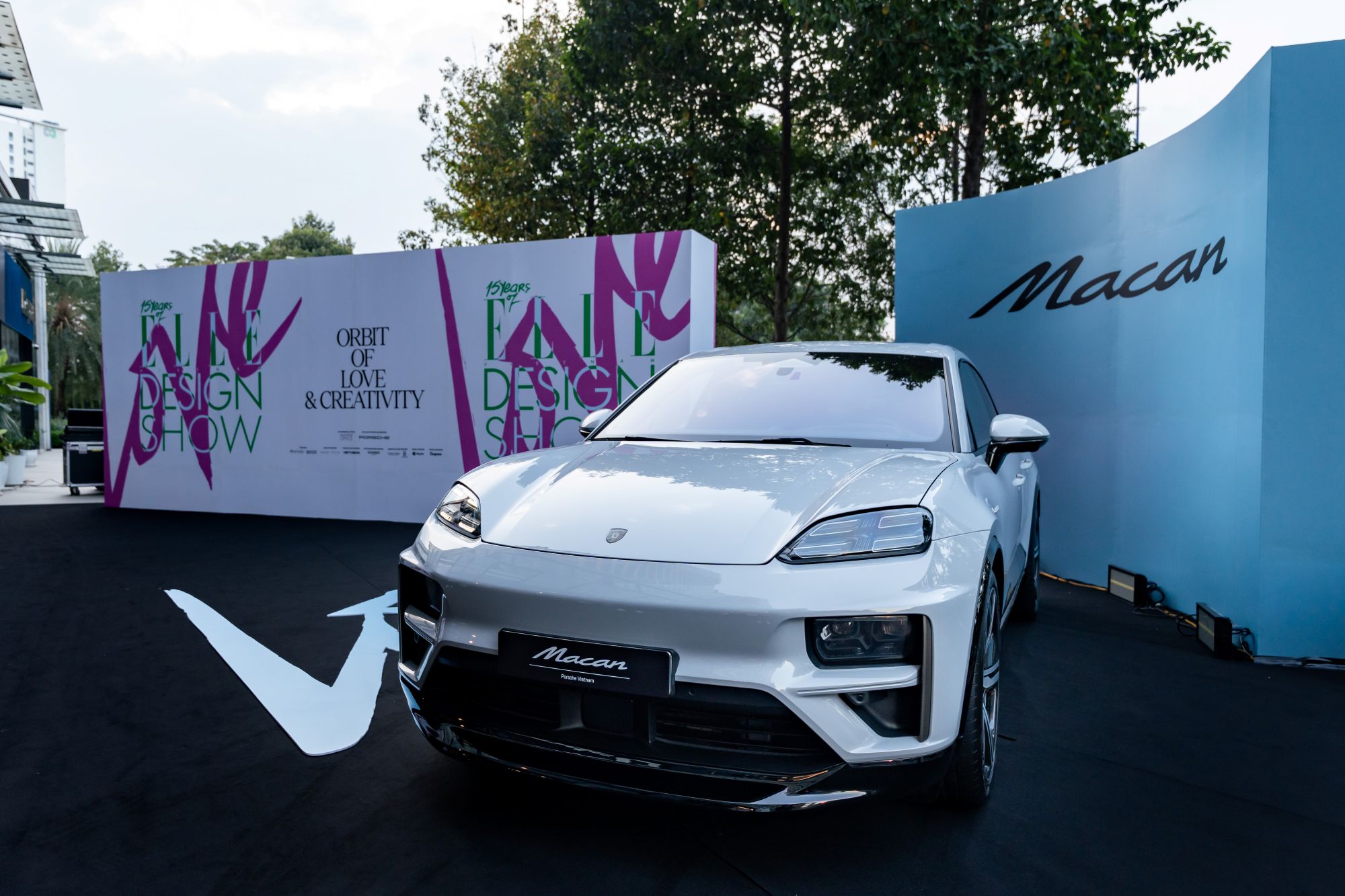 porsche macan elle design show 2025 tham do