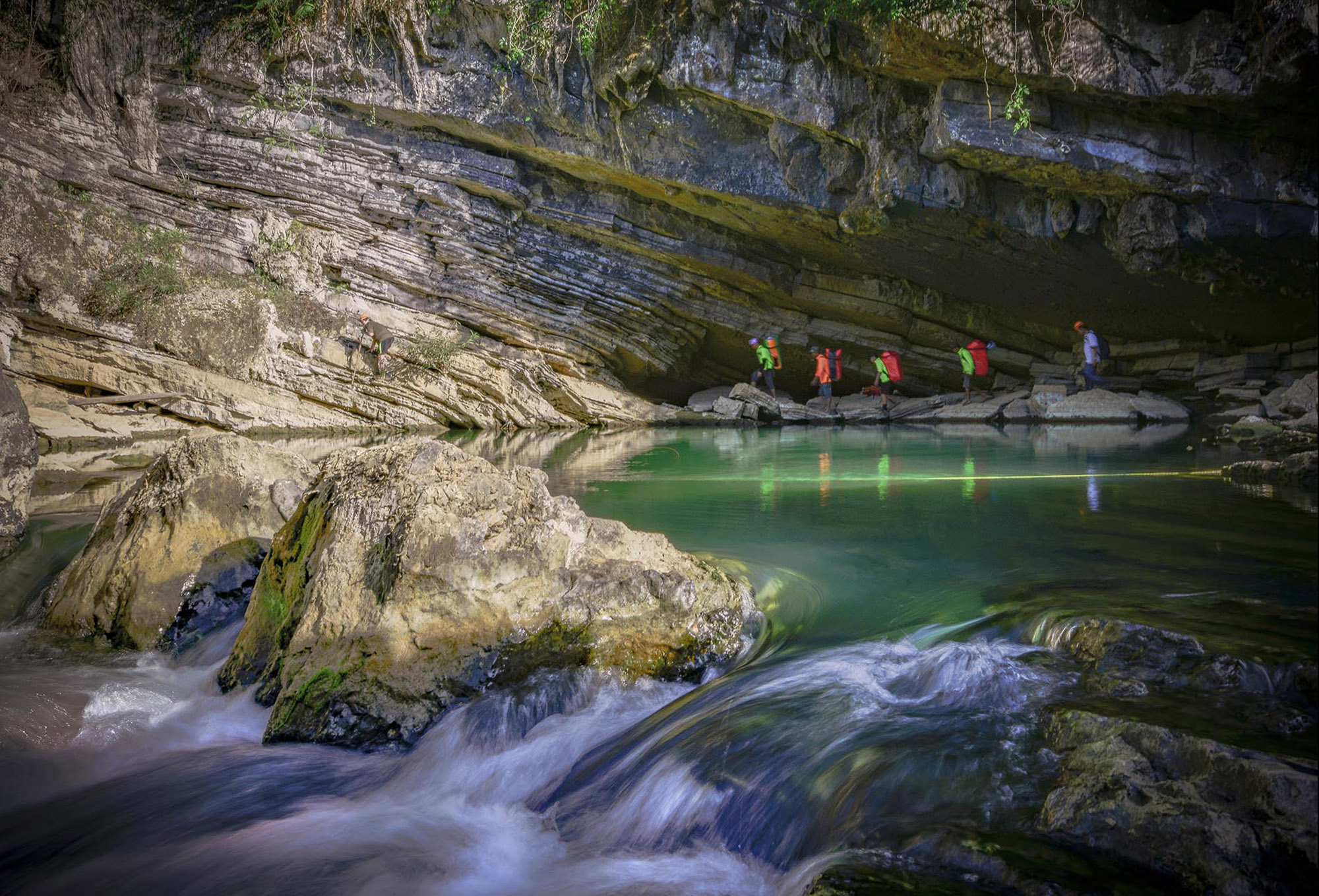 hang dong tu lan quang binh