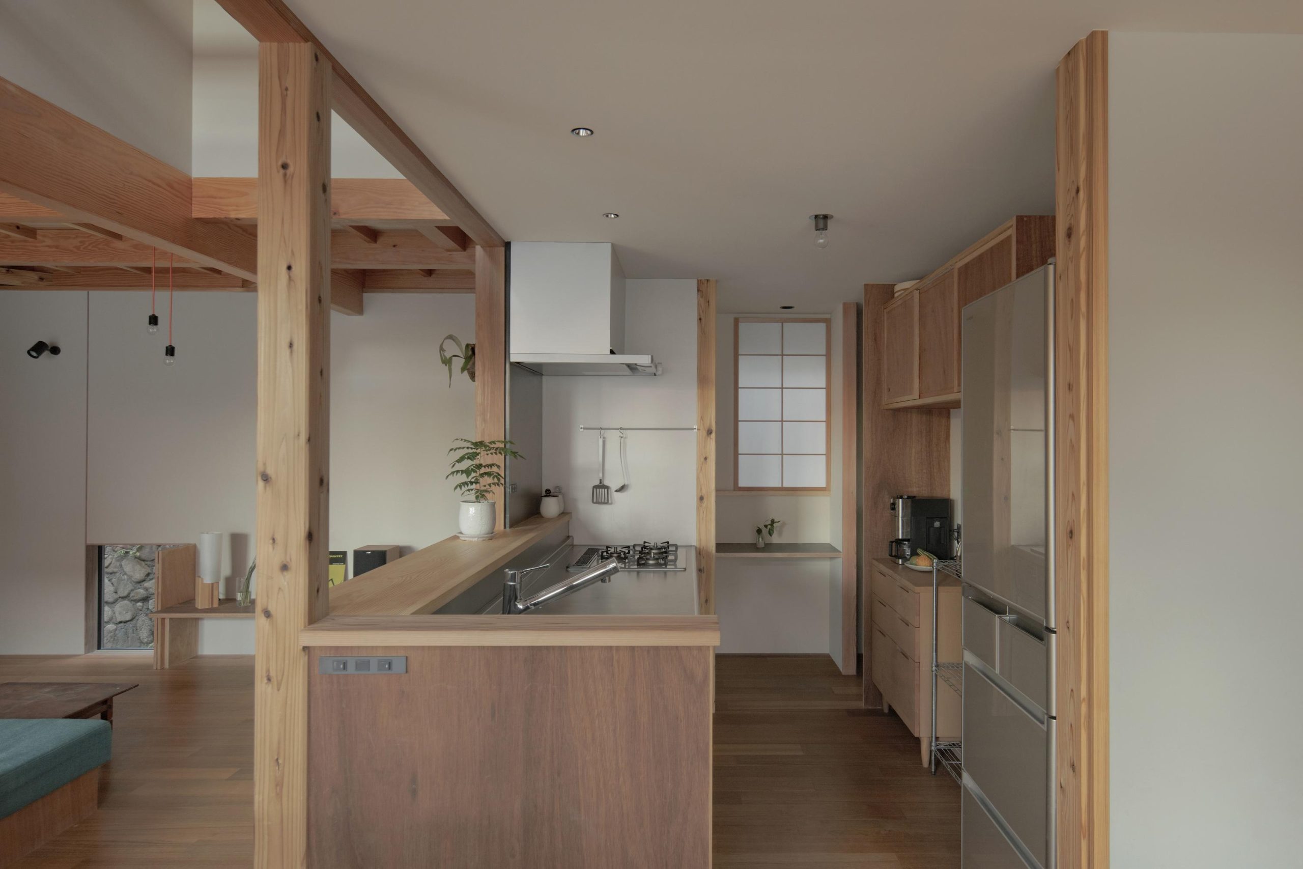 Saidera Osaka Akio Isshiki Architects noi that go toi gian trung tinh