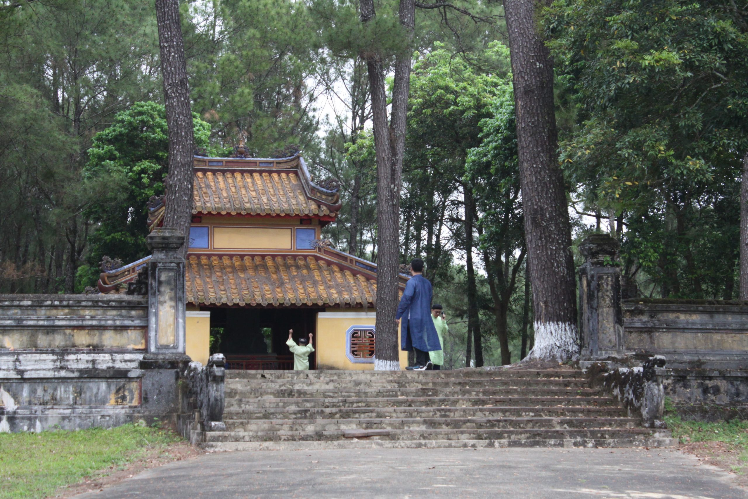 the to cao hoang de gia long thua thien cao hoang hau thuan thien cao hoang hau hoang de minh mang