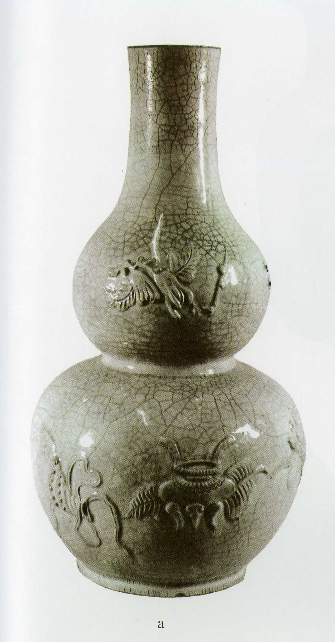 hoa van gom bau truc chu dau bat trang cay mai lai thieu bien hoa