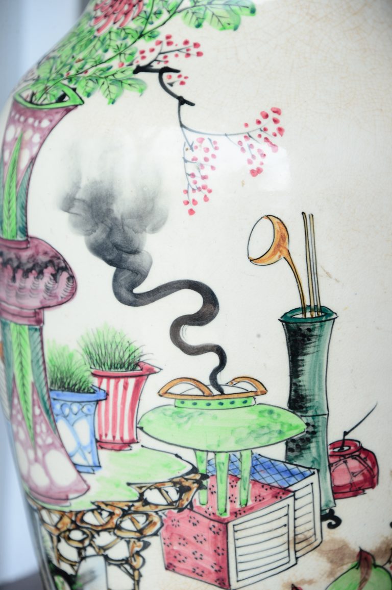 hoa van gom bau truc chu dau bat trang cay mai lai thieu bien hoa