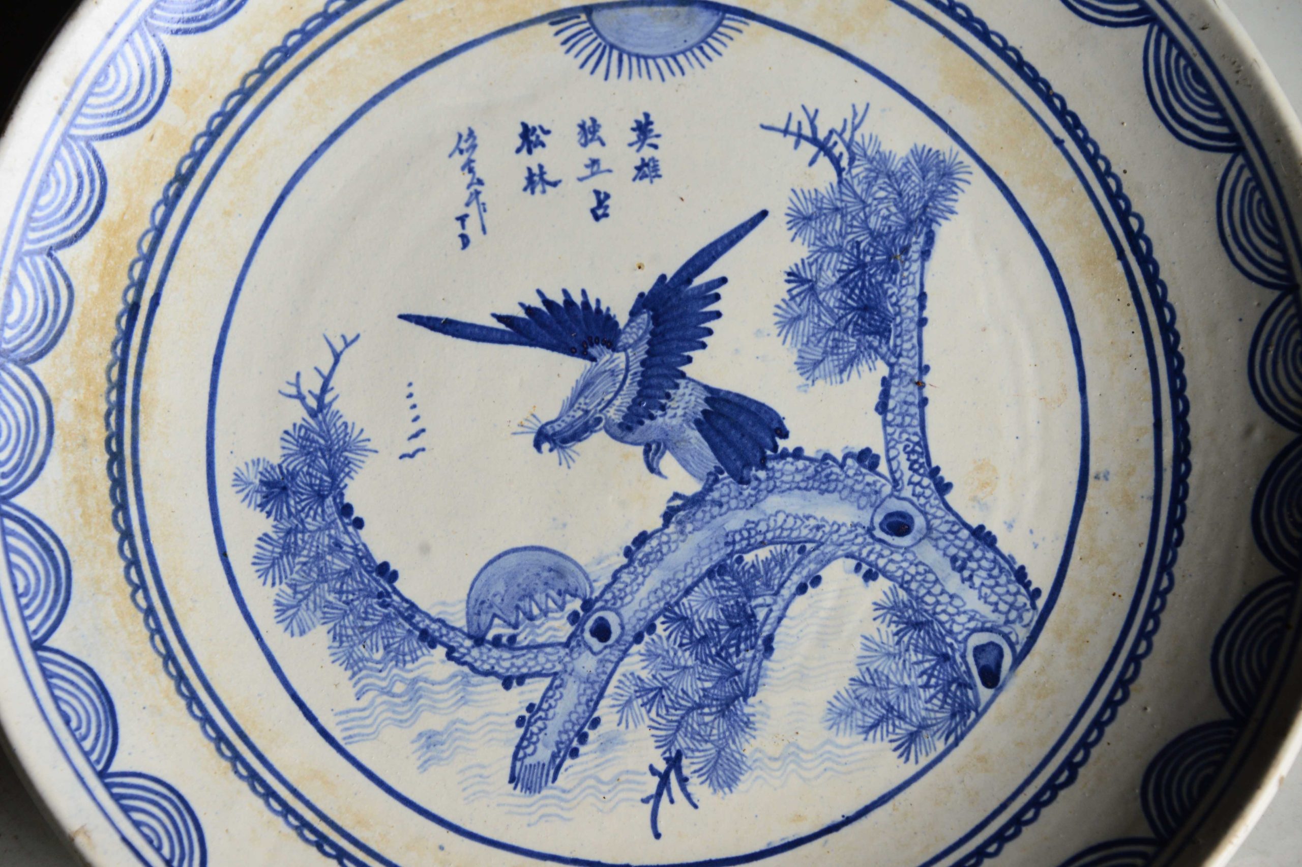 hoa van gom truyen thong bau truc chu dau bat trang cay mai lai thieu bien hoa