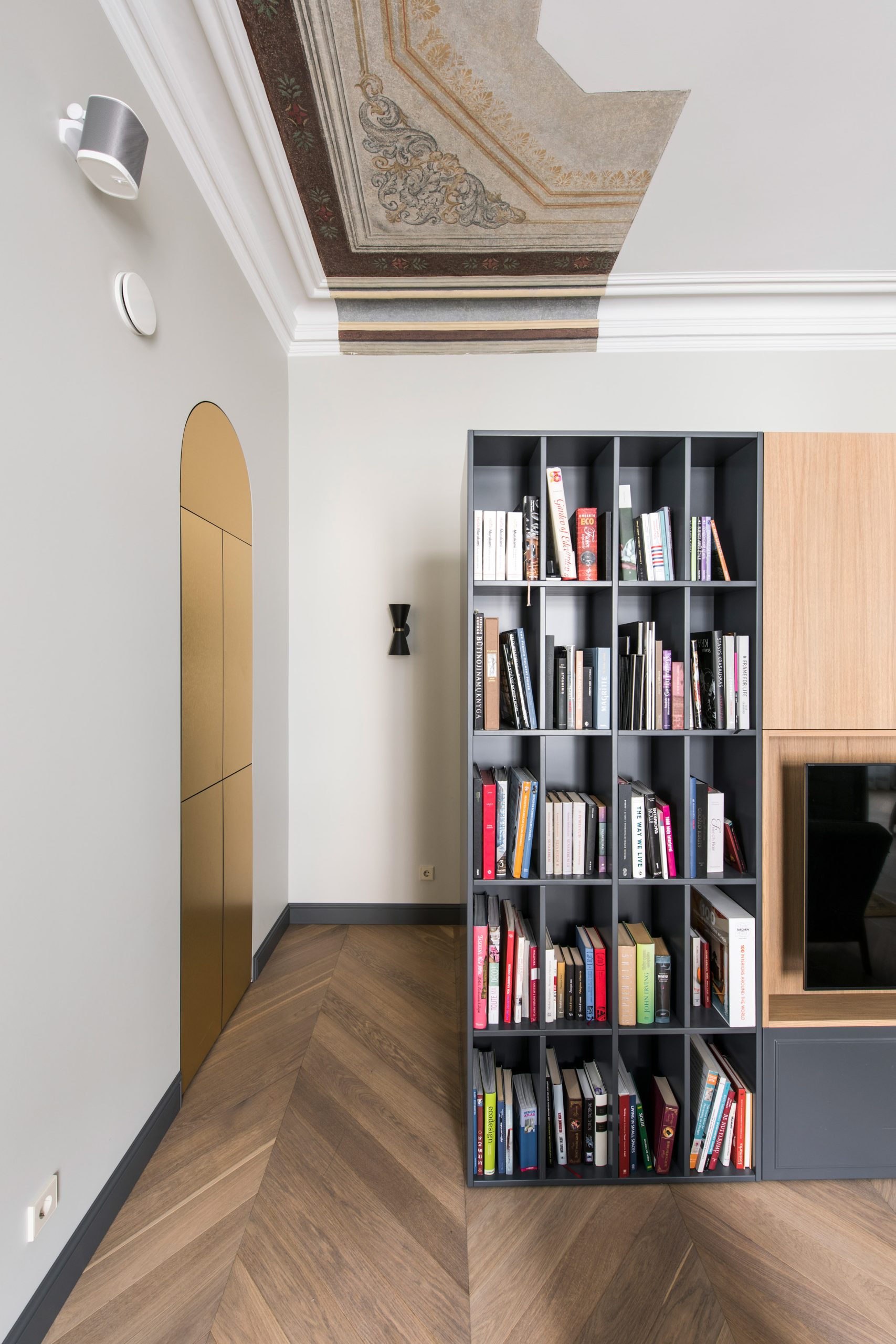 wood flooring studio Aboim Inglez Arquitectos Kristina Lastauskaitė-Pundė Aurora Arquitectos tran le quoc binh qbi studio sgnhA ntk thai cong