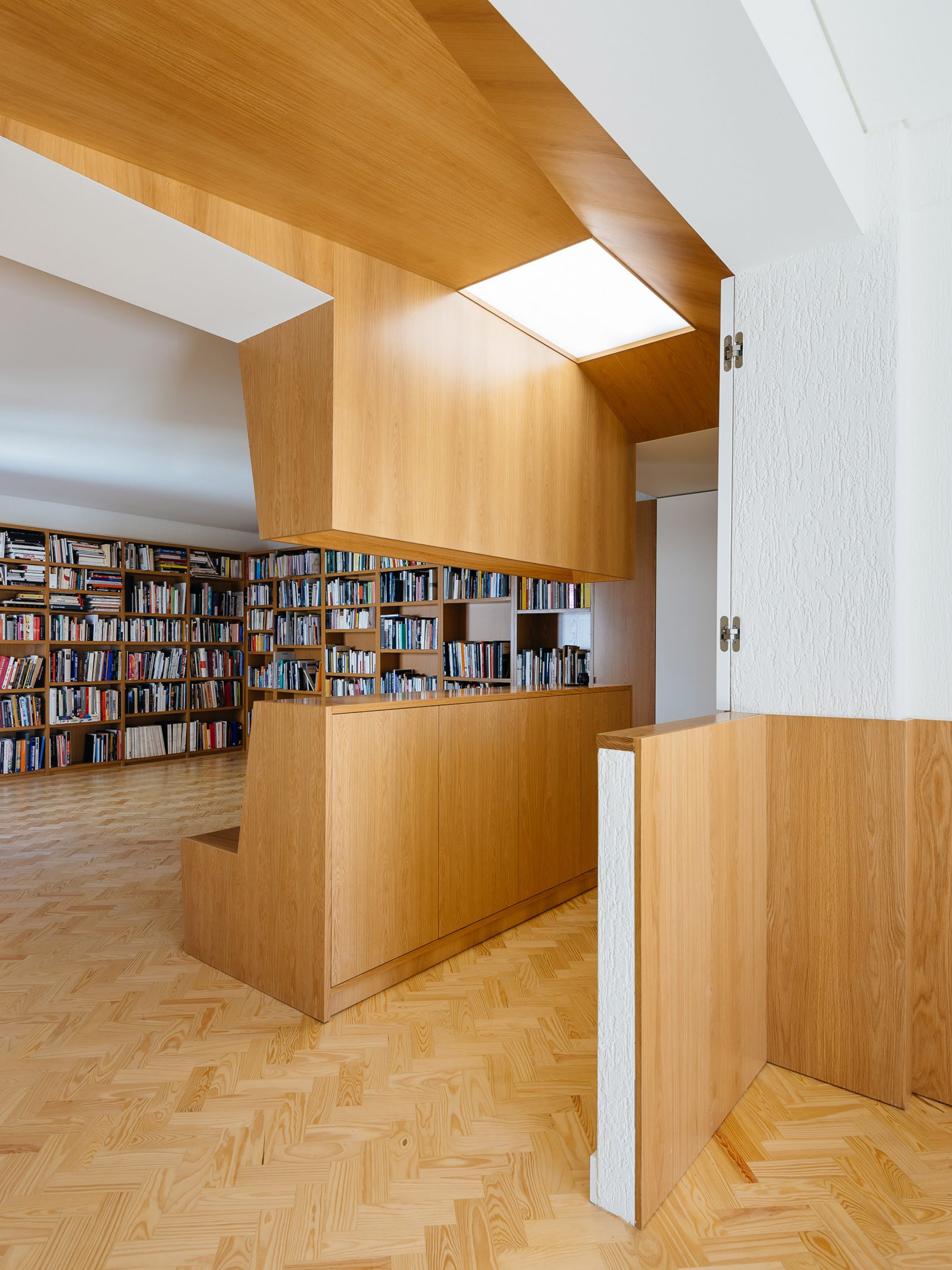 wood flooring studio Aboim Inglez Arquitectos Kristina Lastauskaitė-Pundė Aurora Arquitectos tran le quoc binh qbi studio sgnhA ntk thai cong