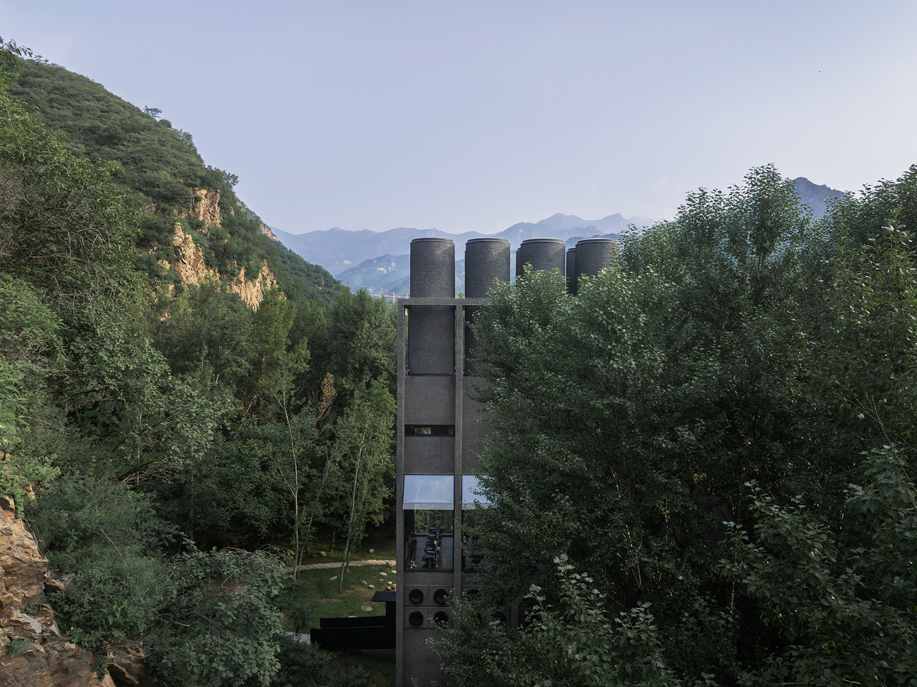 Vector Architects to hop spa Wulingshan Eye Stone Spring elle deco international a list 2025